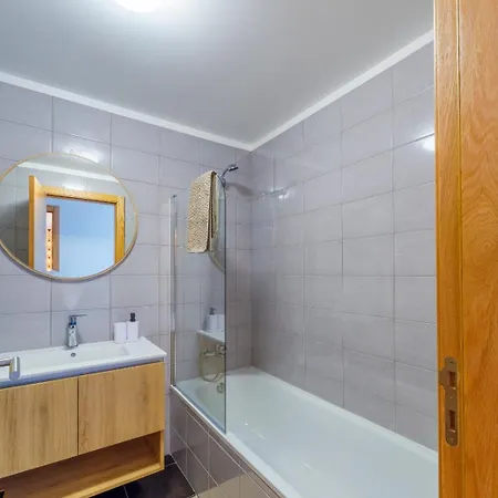 Guestready- Charming With Pool In * Caniço