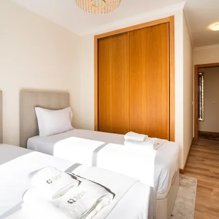 Guestready- Charming With Pool In Apartmán