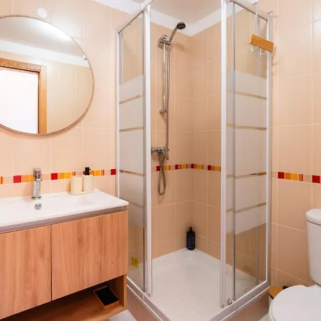 Guestready- Charming With Pool In Caniço