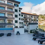 Guestready- Charming With Pool In * Caniço
