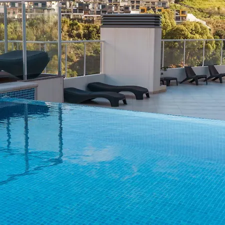 Guestready- Charming With Pool In