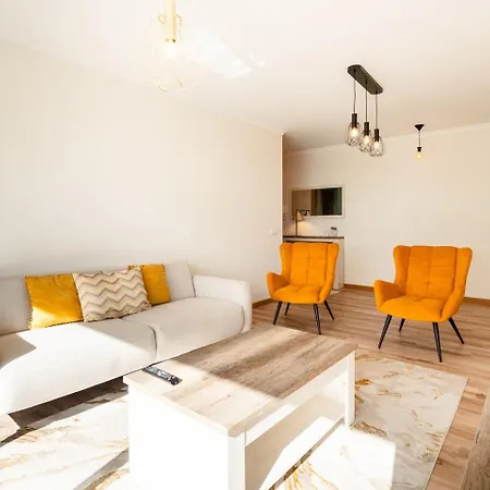 Guestready- Charming With Pool In