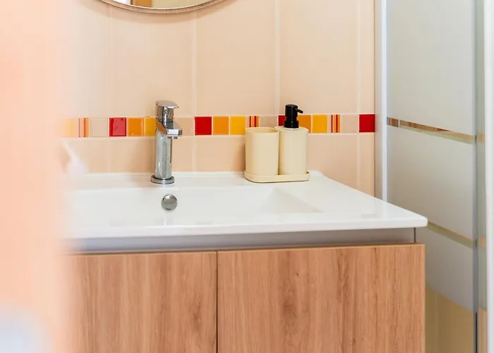 Apartman Guestready- Charming With Pool In Caniço