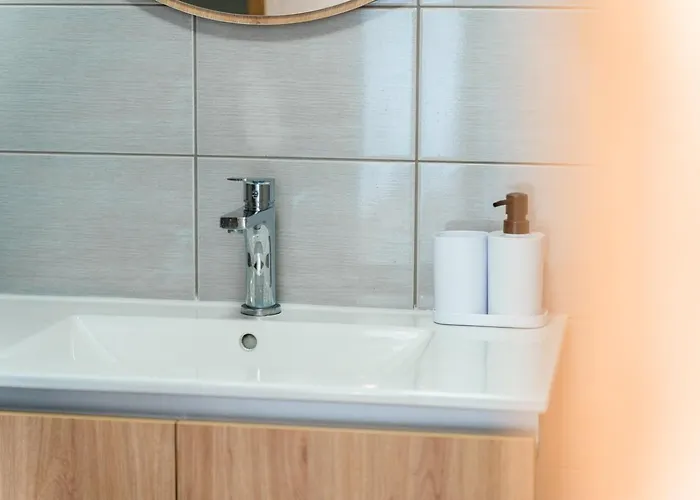 Guestready- Charming With Pool In Apartman